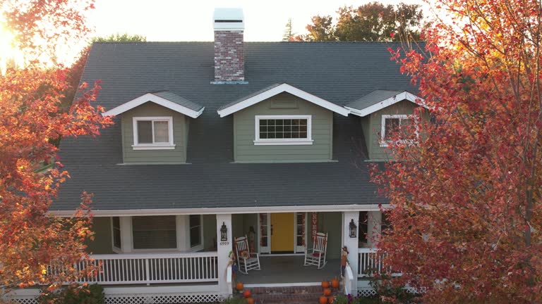 Best Roof Insulation Installation  in Fostoria, OH
